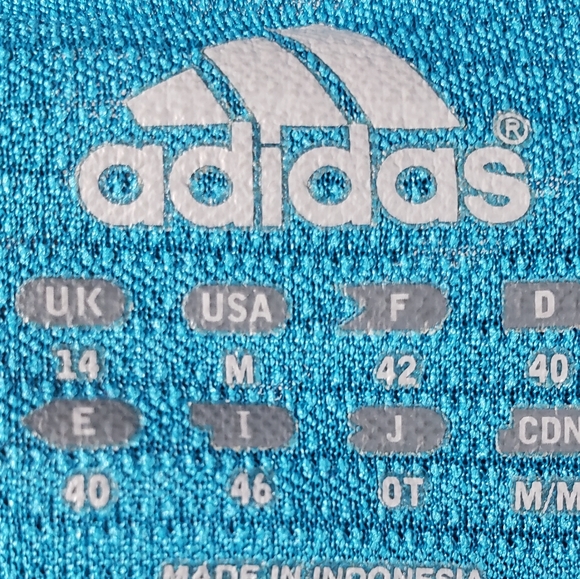 adidas Supernova Blue Tee w/ Zipper Pocket & Ear Bud Slot Size Medium - Picture 5 of 8